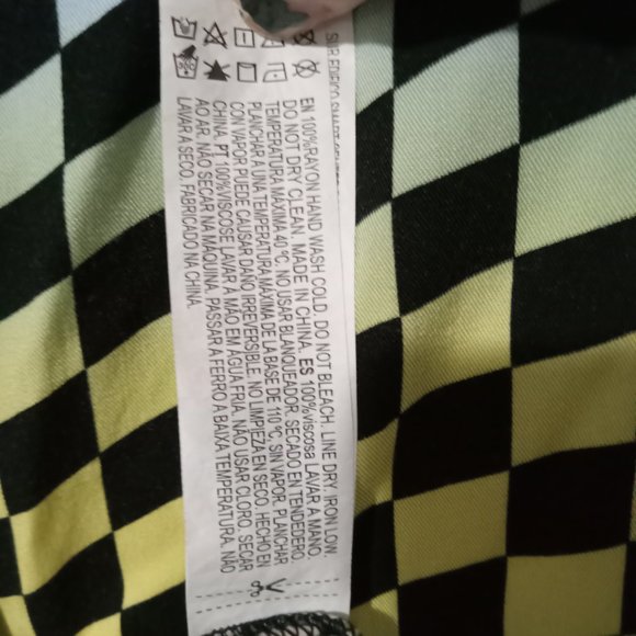 EUC Forever 21 Rainbow Checkerboard size Medium - Picture 4 of 4